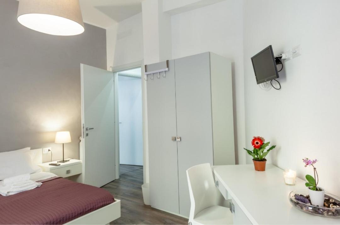 Infinity Castle Otel Roma Dış mekan fotoğraf
