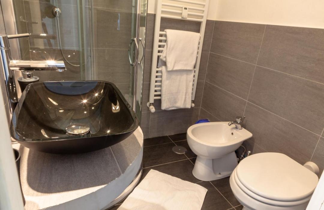 Infinity Castle Otel Roma Dış mekan fotoğraf