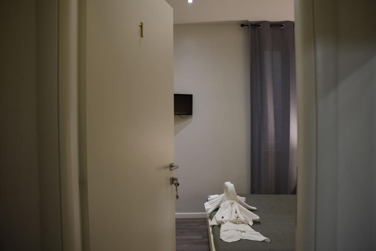 Infinity Castle Otel Roma Oda fotoğraf